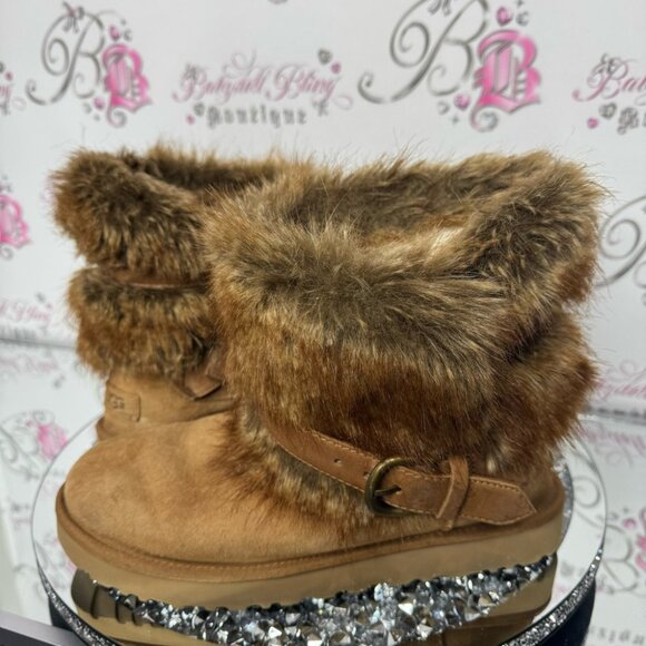 UGG CLASSIC BUCKLE MINI CHESTNUT FAUX FUR SHEARLING BOOT USA 10 rare brown furry - Picture 5 of 15